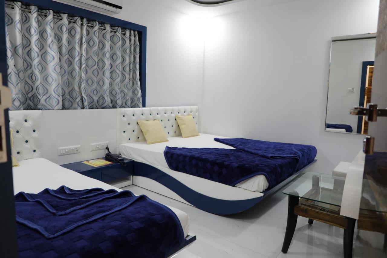 Hotel Pearl Navi Mumbai Exterior photo