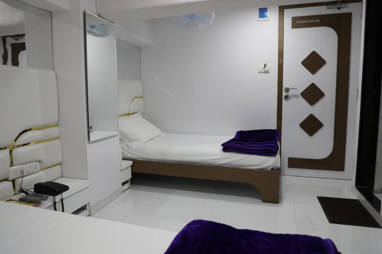 Hotel Pearl Navi Mumbai Exterior photo